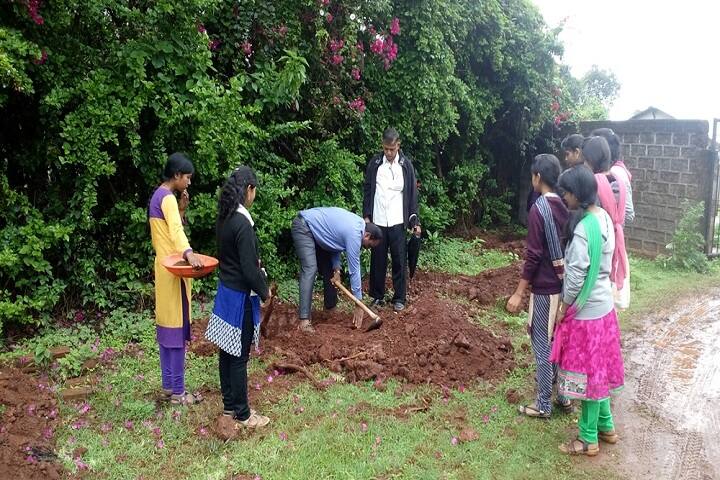 Smt Meenalben Mehta College, Panchgani campus photo 4