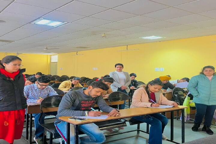 Guru Nanak Dev University College, Verka campus photo 3