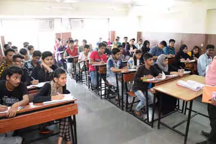 KHMW College of Science and Commerce, Mumbai campus photo 5