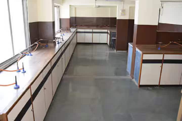 KHMW College of Science and Commerce, Mumbai campus photo 6