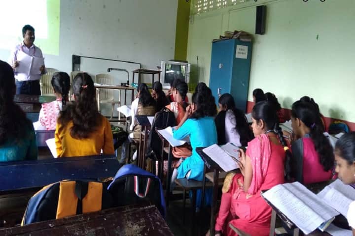 Sadashivrao Mandlik Mahavidyalaya, Kolhapur campus photo 4