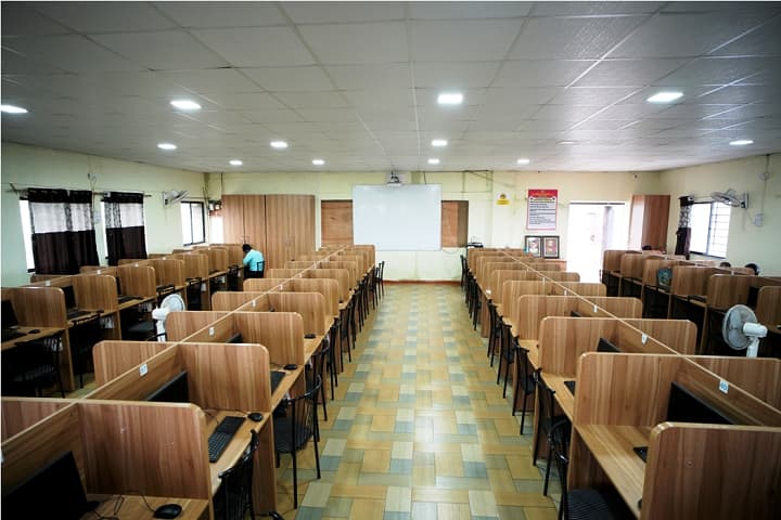 Shri Venkatesh Mahavidyalaya, Ichalkaranji campus photo 4