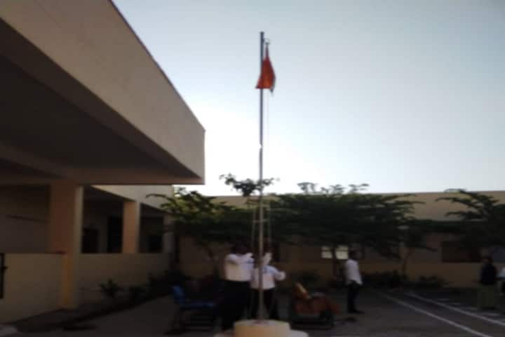 Shri Chandrashekar Mallikarjun Mamani Government First Grade College, Yaragatti campus photo 3
