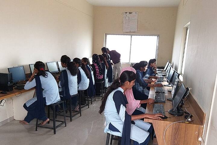 SGRG Shinde Mahavidyalaya, Paranda campus photo 4
