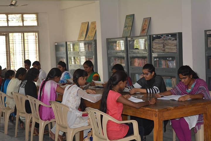 KIMS Degree and PG Colleges, Karimnagar campus photo 4
