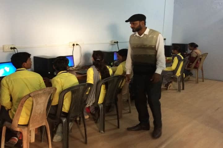 Azad Degree College, Siddharthnagar campus photo 4