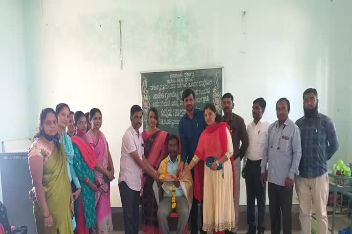 Government First Grade College, Basavana Bagewadi campus photo 4