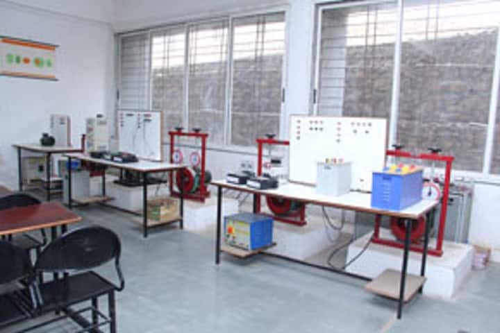 Shree Santkrupa Institute of Engineering and Technology, Satara campus photo 4