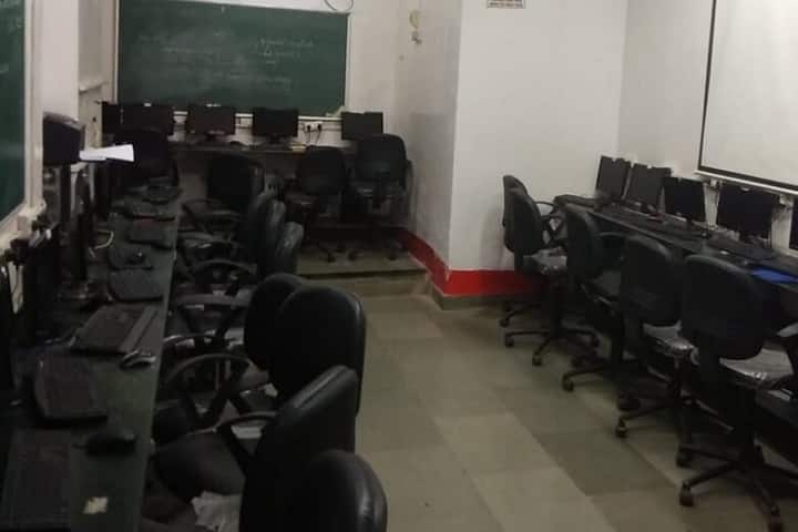 Sant Gadge Maharaj College of Commerce and Economics, Mumbai campus photo 3