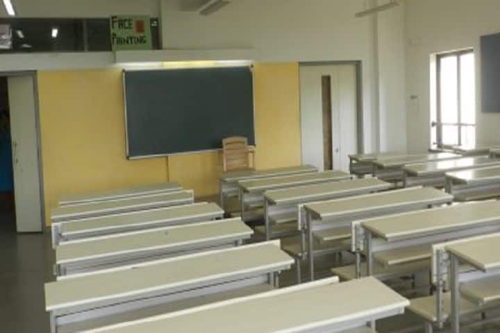 MV Mandali's Colleges of Commerce and Science, Mumbai campus photo 2