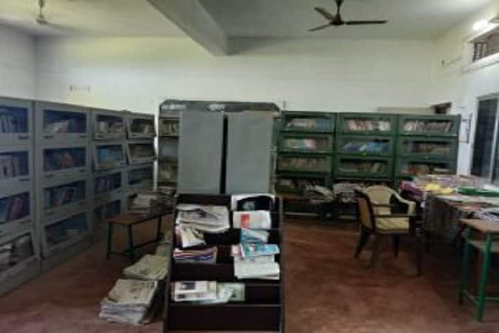 Yashwantrao Chawhan Arts Commerce and Science College, Lakhandur campus photo 3
