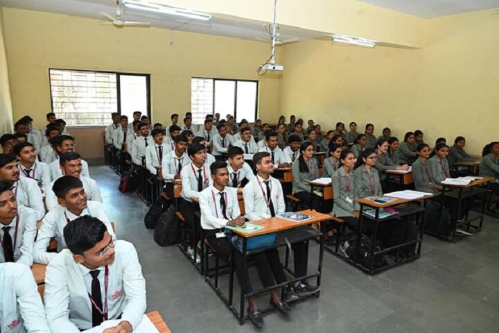 Sanjivani Rural Education Society's Sanjivani Arts Commerce and Science College, Kopargaon campus photo 4