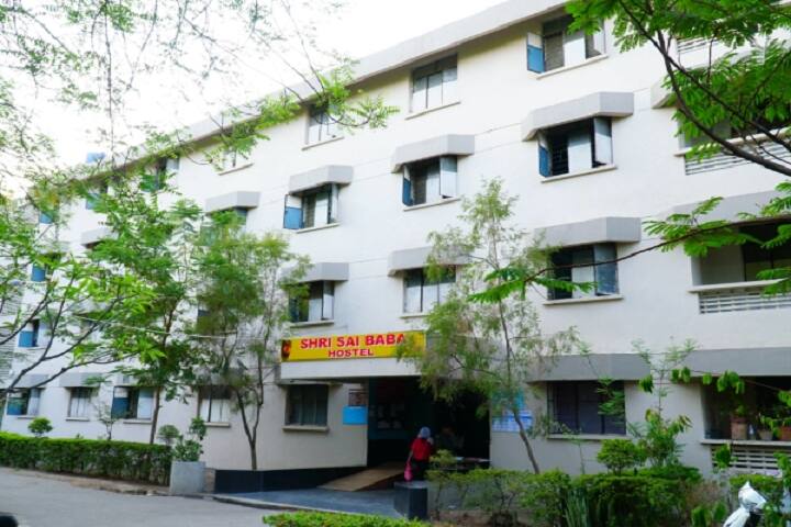 Sanjivani Rural Education Society's Sanjivani Arts Commerce and Science College, Kopargaon campus photo 6