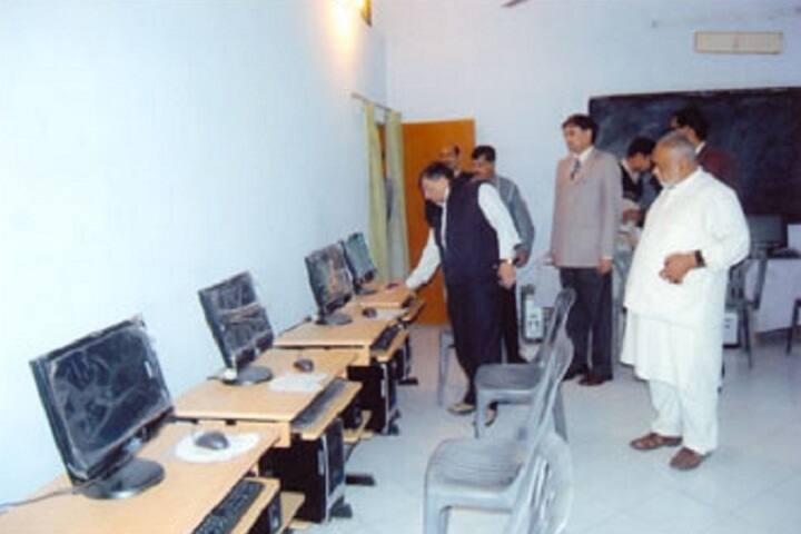 Muslima Girls Degree College, Moradabad campus photo 4