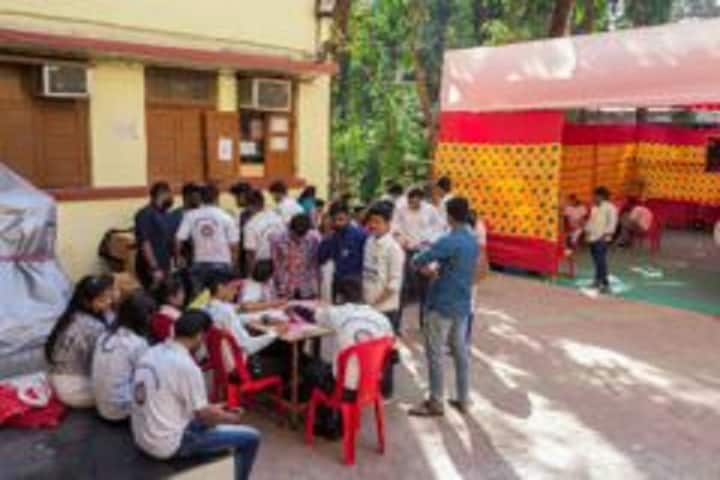 Prakash College of Commerce and Science, Mumbai campus photo 2