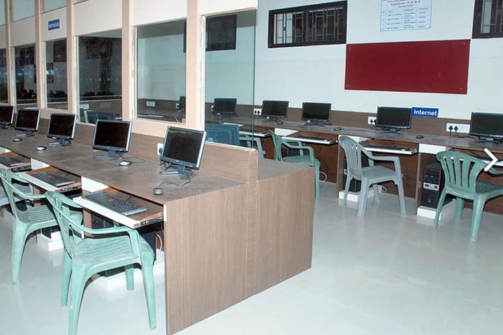 Shikshan Prasarak Sanstha's Sangamner Nagarpalika Arts DJ Malpani Commerce and BN Sarada Science College, Sangamner campus photo 6