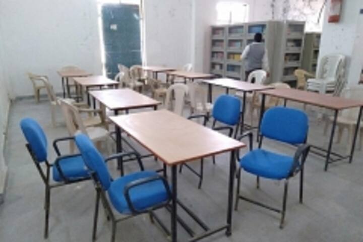 Raje Laxmansingh Bhosale College of Pharmacy, Akola campus photo 4