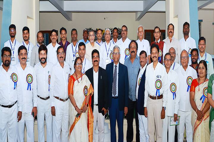 Post Graduate Center Palamuru University, Gadwal campus photo 3