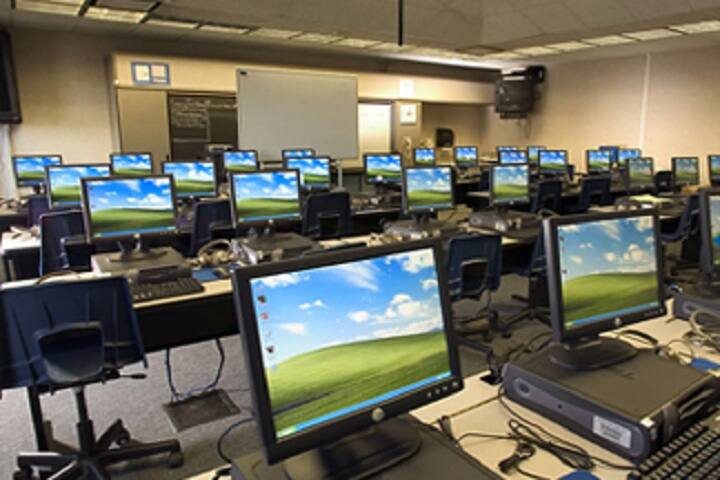 Harikisan Maloo Institute of Management and Technology, Shegoan campus photo 6