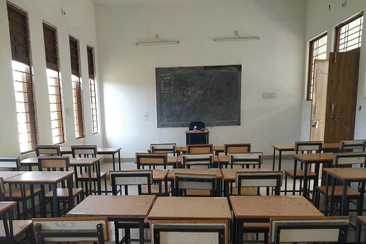 Chaitugayta Alor Government College, Pharasgaon campus photo 2