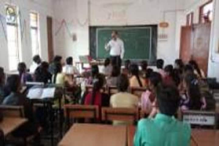 Virangana Avanti Bai Government College, Chhuikhadan campus photo 2