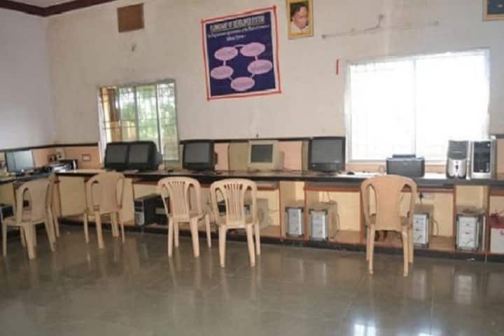 Nilkanthrao Shinde Science and Arts College, Chandrapur campus photo 3