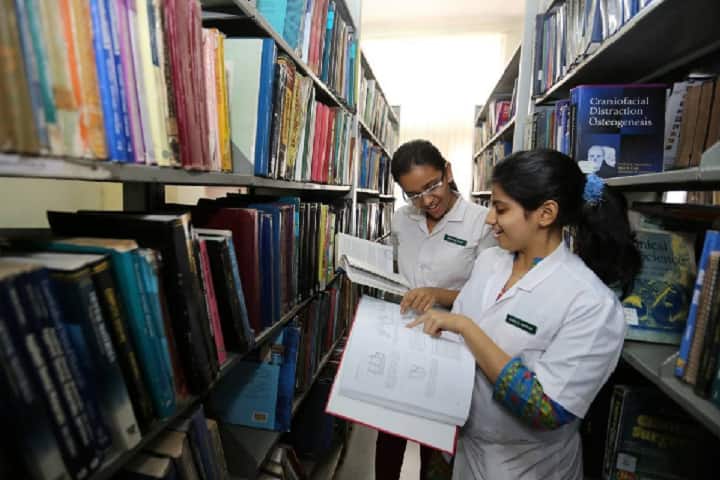 Dr DY Patil Biotechnology and Bioinformatics Institute, Navi Mumbai campus photo 2