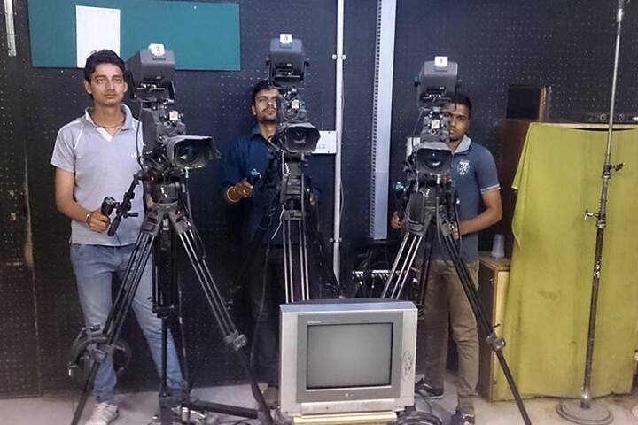 Sadhna Academy of Media Studies, Noida campus photo 4