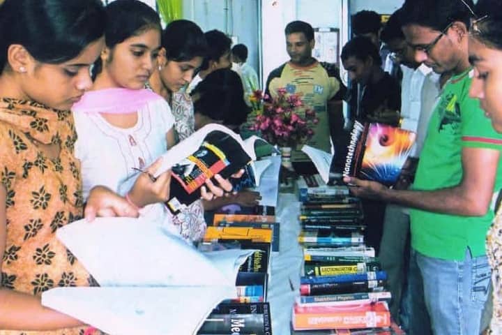 Shri Mathuradas Mohota College of Science, Nagpur campus photo 2