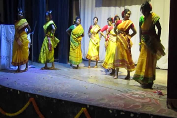 Bijoy Krishna Girls College, Howrah campus photo 5