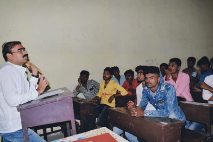 Shivchhatrapati Arts College, Pachod campus photo 5