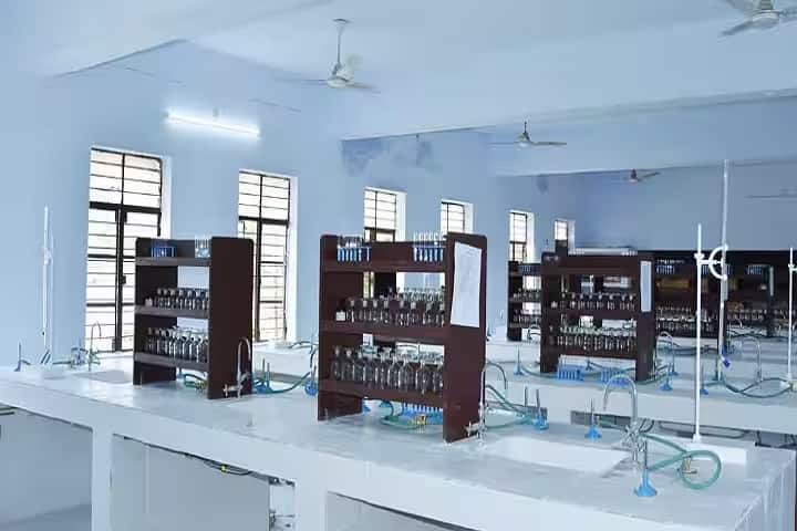 Ingraham Institute Girl's Degree College, Ghaziabad campus photo 3