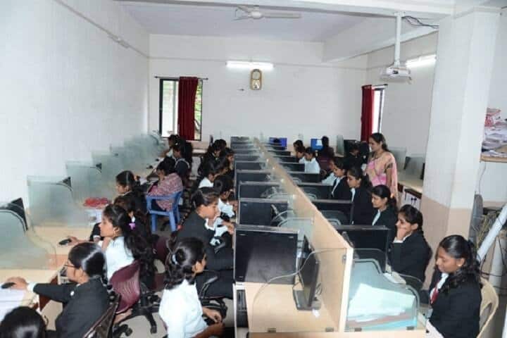 Savitribai Phule Mahila Mahavidyalaya, Satara campus photo 5