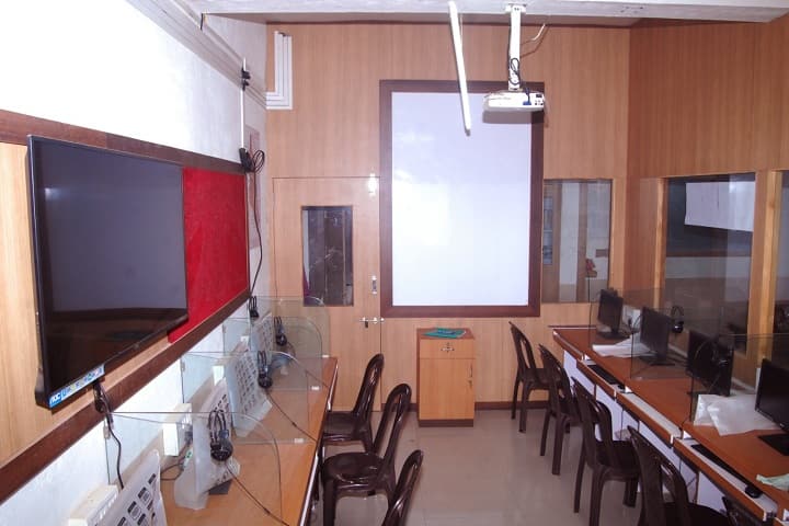 Savitribai Phule Mahila Mahavidyalaya, Satara campus photo 6