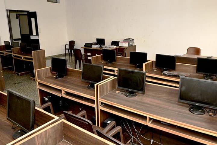 Mahi Girl's College, Pratapgarh campus photo 4