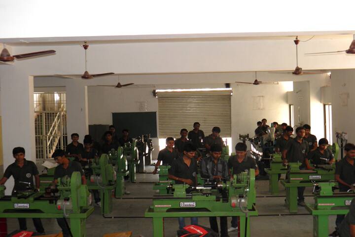Aarsh Mahavidyalaya, Rajkot campus photo 2
