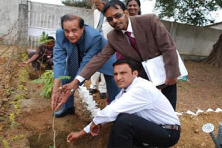 Tulsi Bahuddeshiya Shikshan Sanstha Tumsar's Arts and Commerce Degree College, Bhandara campus photo 6