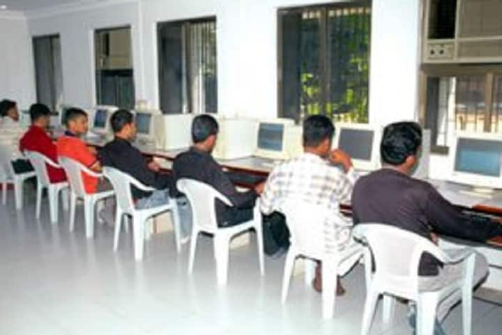 Anand Institute of Business Studies, Anand campus photo 3