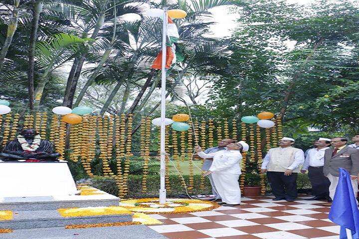 Mahatma Gandhi Mission Medical College, Vashi, Navi Mumbai campus photo 6