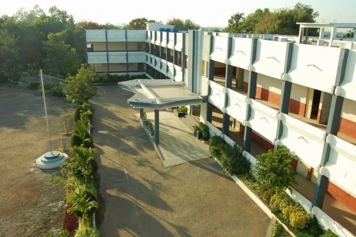 Shri Shivaji Shikshan Prasarak Mandal's Arts Science and Commerce College, Rahuri campus photo 2