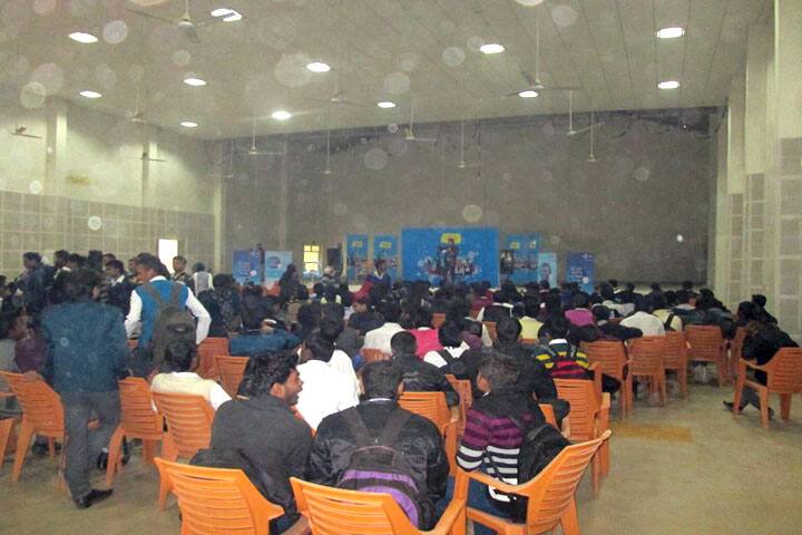Jhunjhunwala PG College Faculty of Engineering and Technology, Faizabad campus photo 5