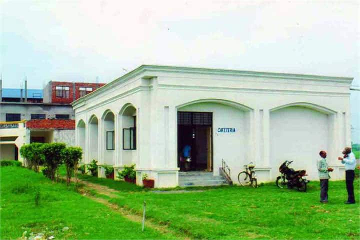 Jhunjhunwala PG College Faculty of Engineering and Technology, Faizabad campus photo 6