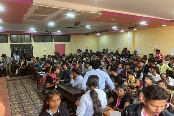 Siddharth College of Arts Science and Commerce, Mumbai campus photo 2