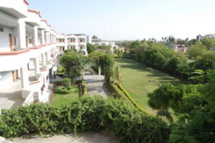 ShriRam Institute of Professional Studies, Banmore campus photo 2
