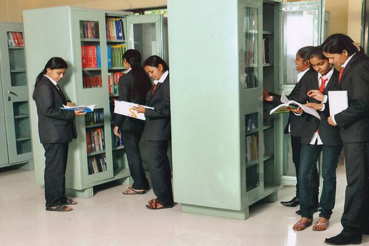 Abasaheb Garware Institute of Management Studies, Sangli campus photo 4