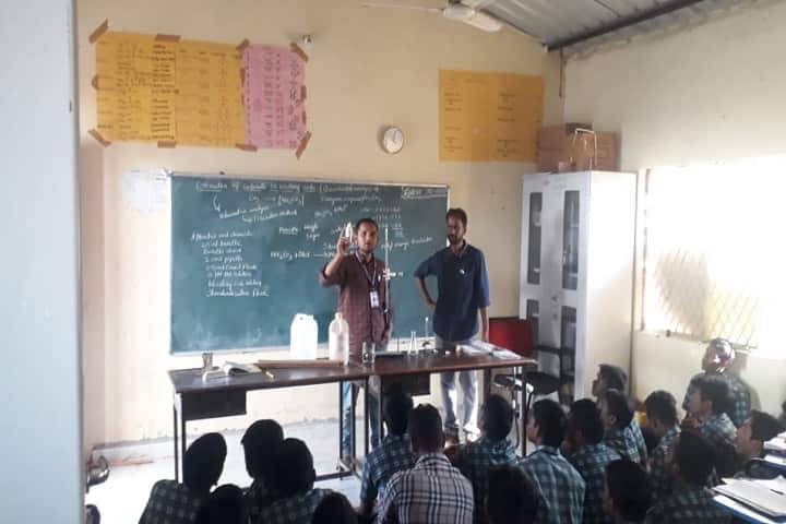 Telangana Tribal Welfare Residential Degree College Men, Boath, Adilabad campus photo 4