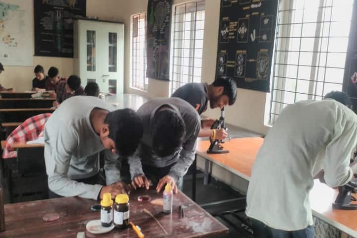 Telangana Tribal Welfare Residential Degree College Men, Boath, Adilabad campus photo 6