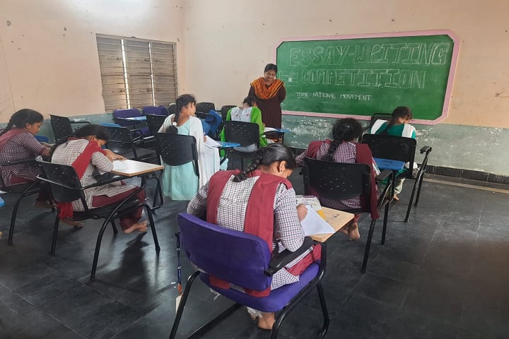 Telangana Tribal Welfare Residential Degree College for Women, Mandapeta campus photo 6