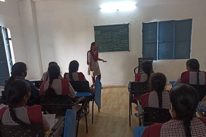Telangana Tribal Welfare Residential Degree College for Women, Mahabubabad campus photo 3