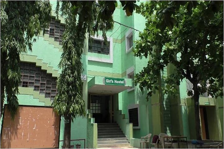 Shram Sadhana Bombay Trust Sanchalit Arts, Commerce and Science College, Jalgaon campus photo 5